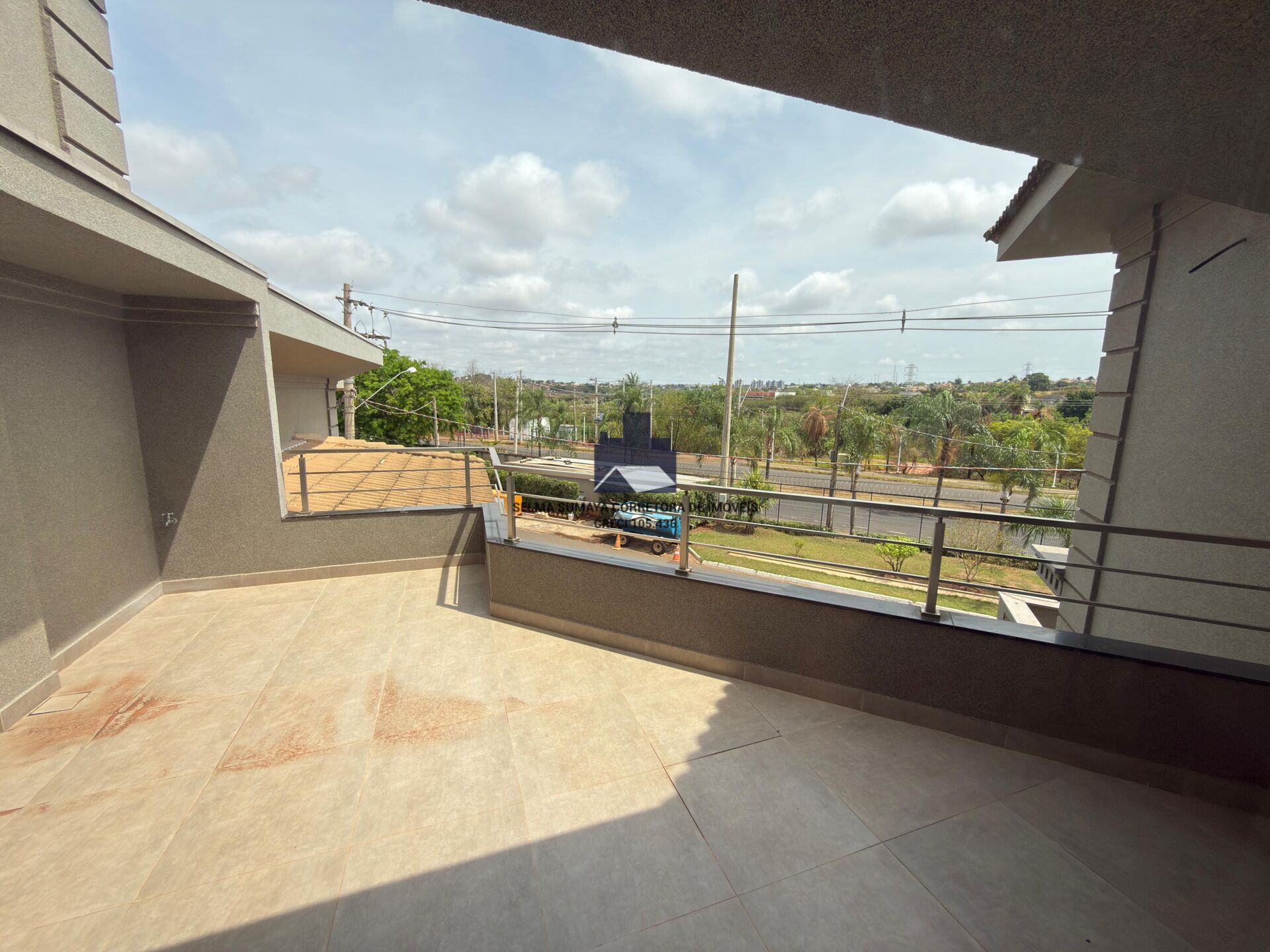 Casa de Condomínio com 4 quartos à venda, 330m² — foto 7 de 10