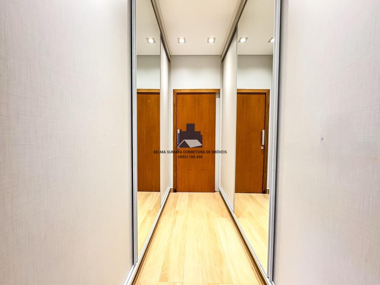Casa de Condomínio com 3 quartos à venda, 294m² — foto 19 de 22