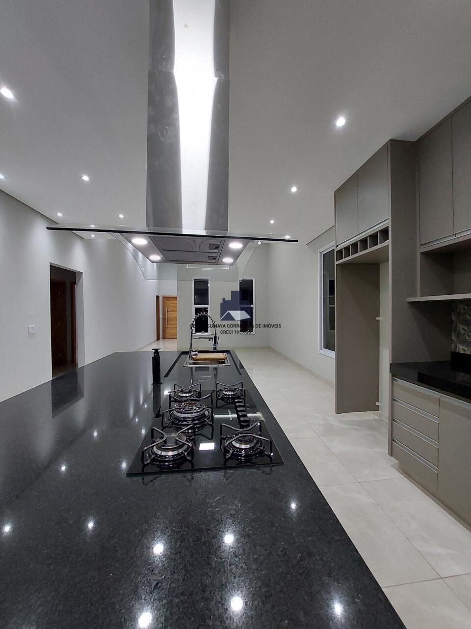 Casa de Condomínio com 3 quartos à venda, 150m² — foto 17 de 35