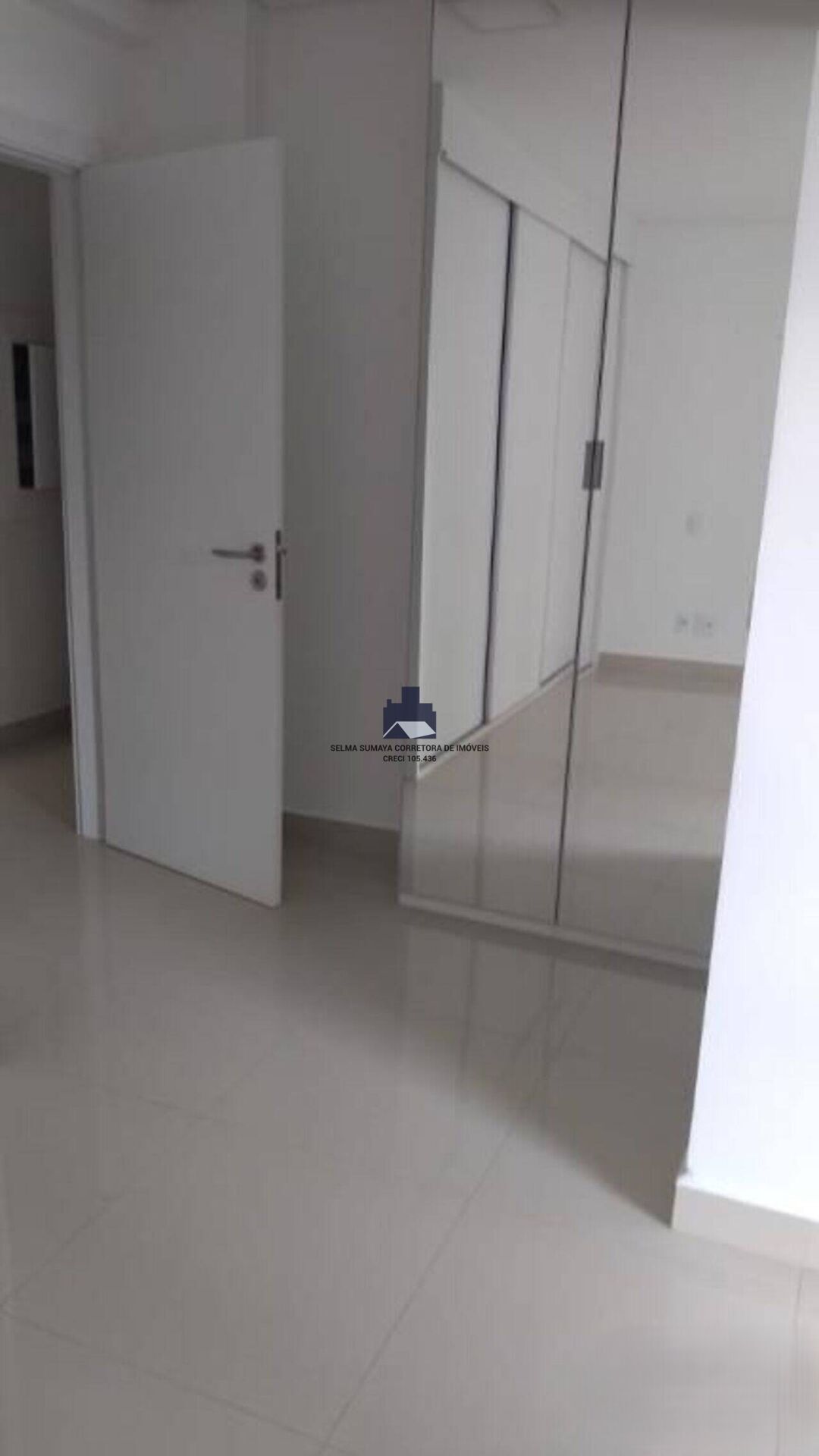 Apartamento com 3 quartos à venda, 130m² — foto 4 de 9