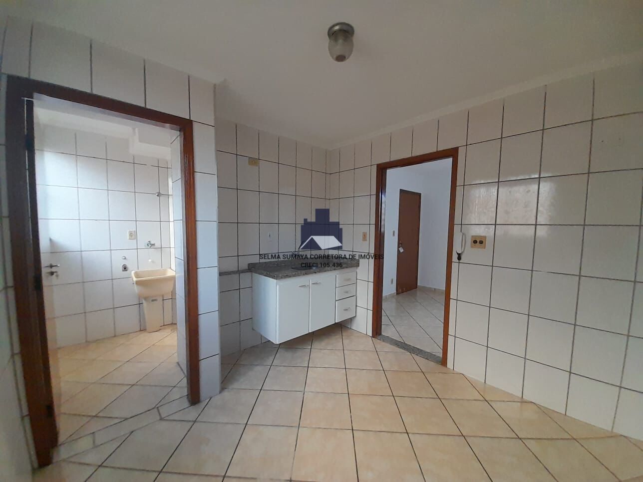 Apartamento com 2 quartos à venda, 70m² — foto 6 de 11