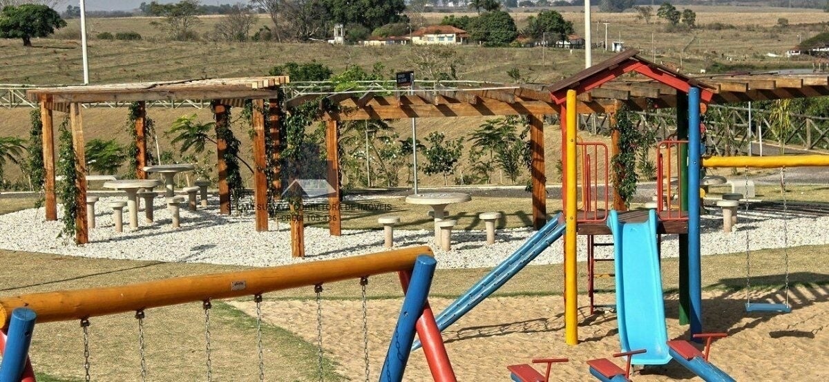 Terreno / Lote / Condomínio à venda, 200m² — foto 6 de 8