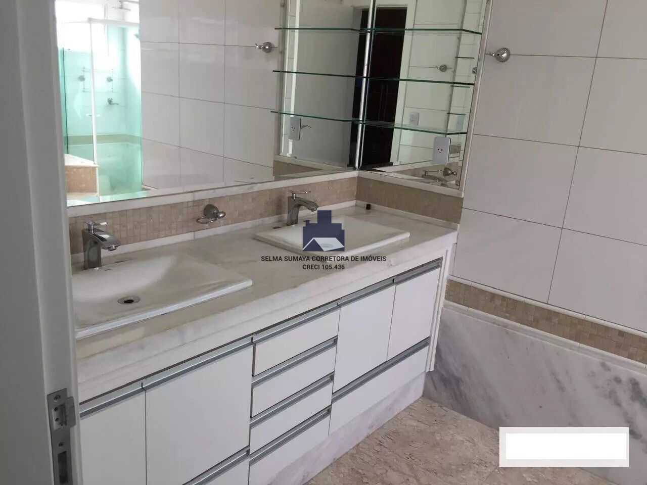 Casa de Condomínio com 4 quartos à venda, 405m² — foto 20 de 23
