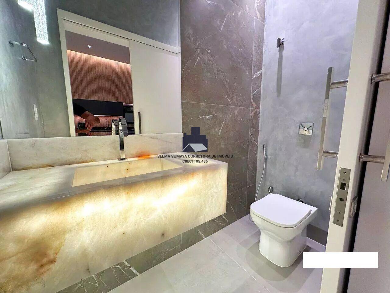 Casa de Condomínio com 3 quartos à venda, 256m² — foto 9 de 22