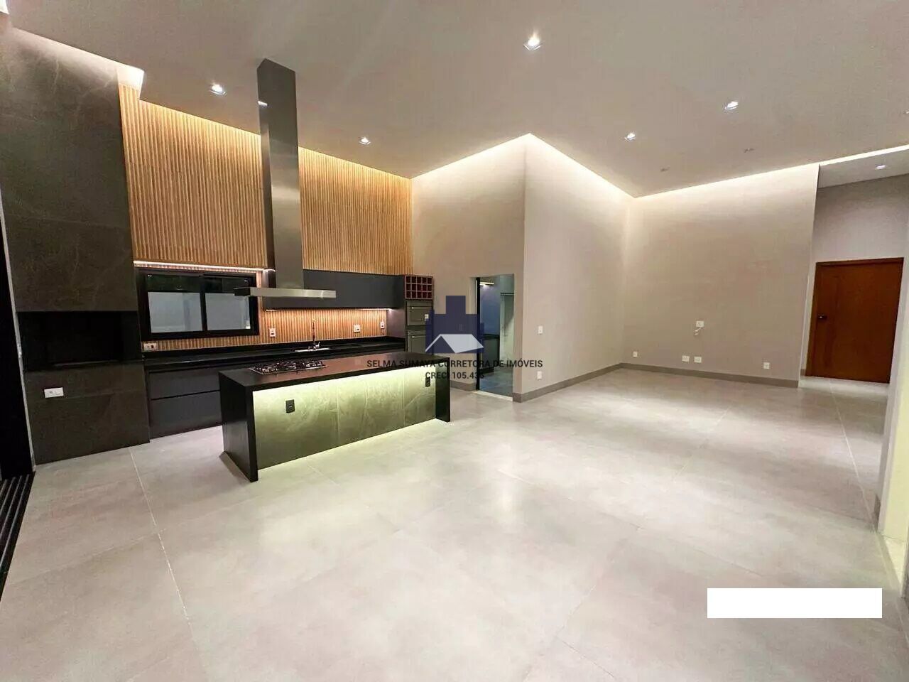 Casa de Condomínio com 3 quartos à venda, 256m² — foto 4 de 22
