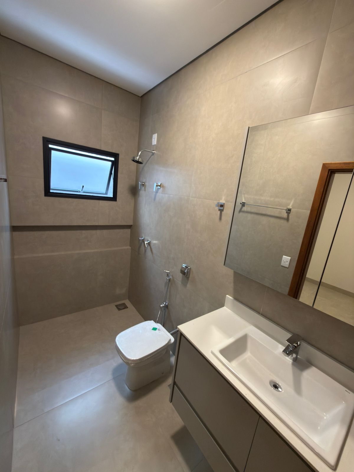 Casa de Condomínio com 3 quartos à venda, 205m² — foto 16 de 28