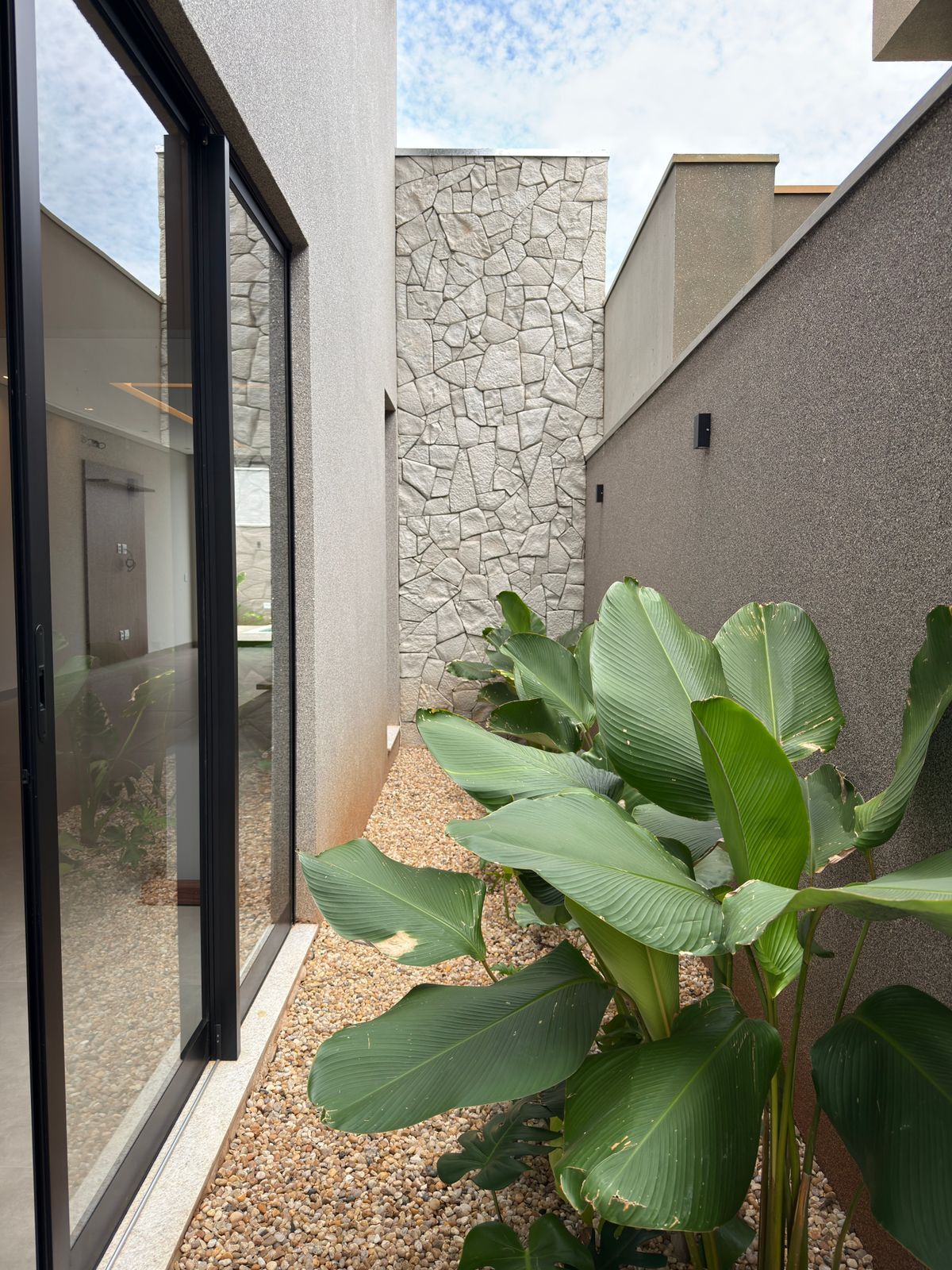 Casa de Condomínio com 3 quartos à venda, 205m² — foto 11 de 28