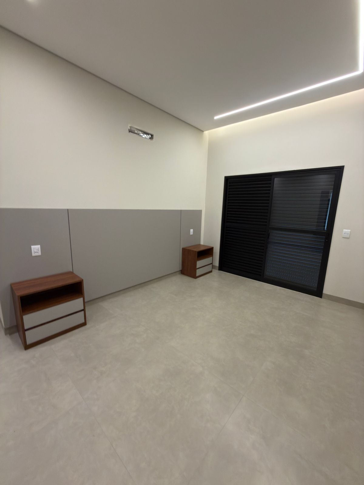 Casa de Condomínio com 3 quartos à venda, 205m² — foto 9 de 28