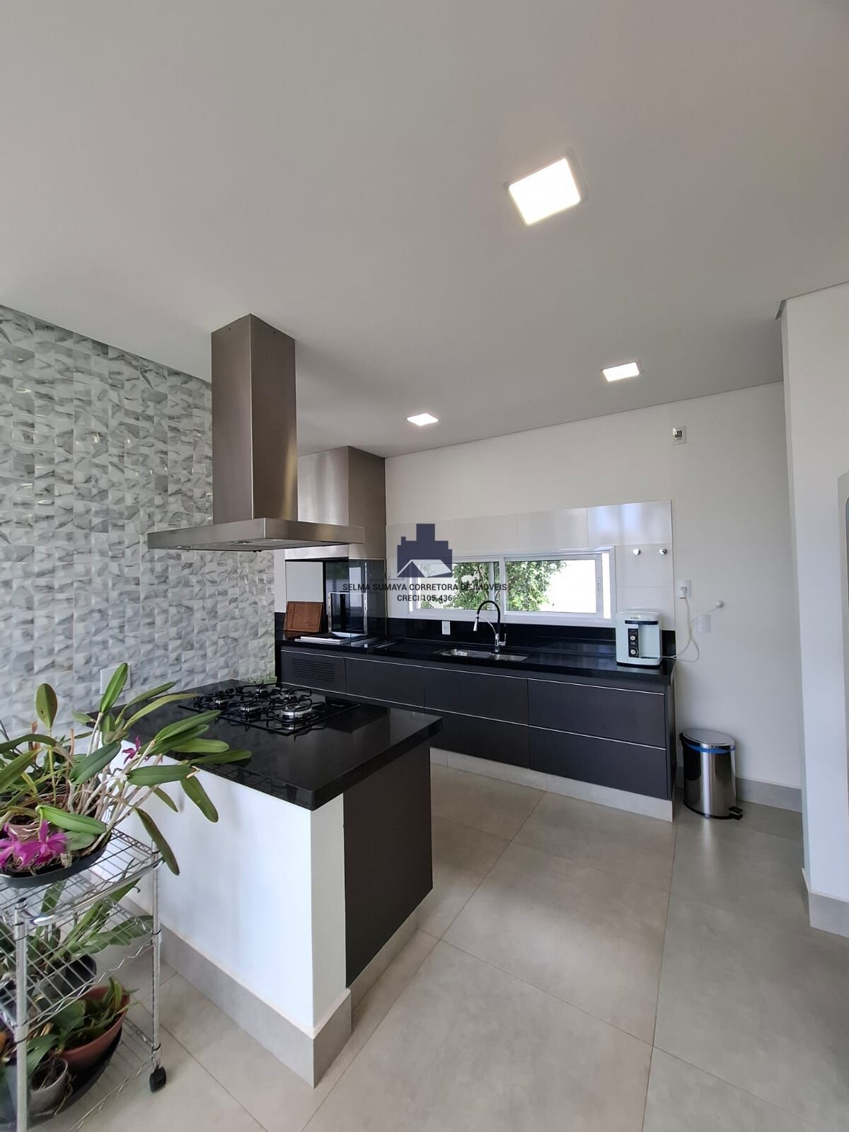 Casa de Condomínio com 3 quartos à venda, 355m² — foto 8 de 47