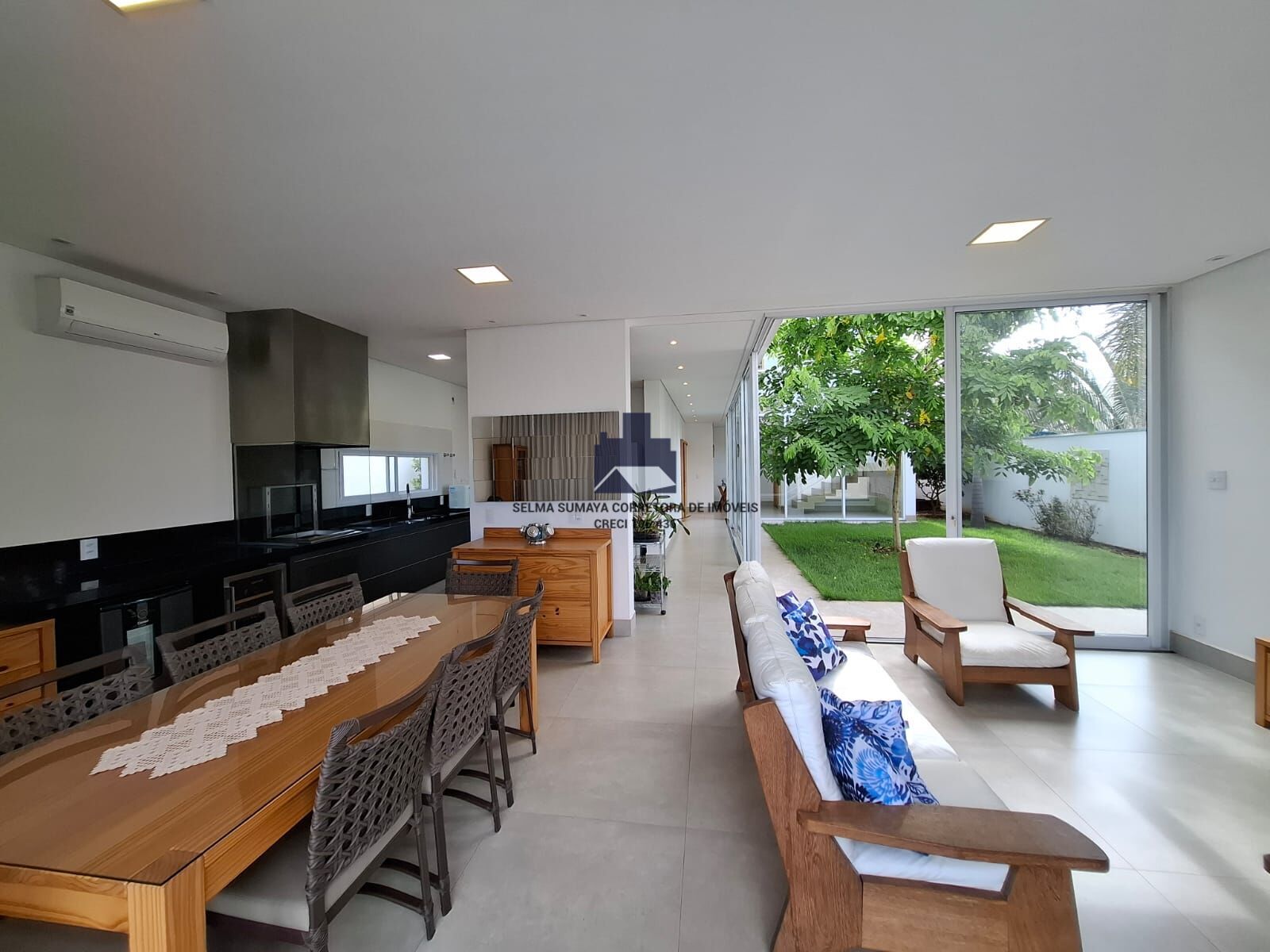 Casa de Condomínio com 3 quartos à venda, 355m² — foto 21 de 47