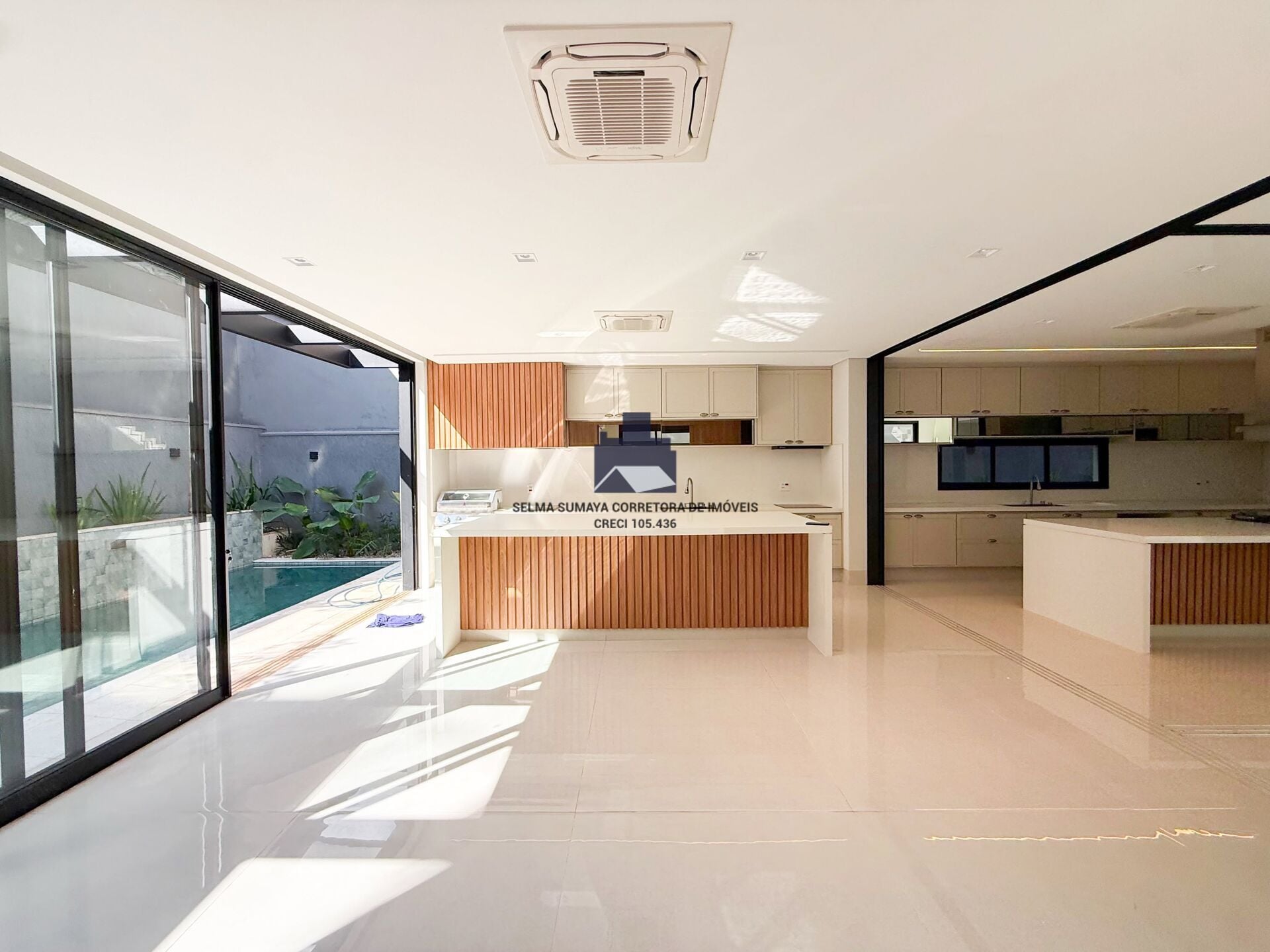 Casa de Condomínio com 4 quartos à venda, 380m² — foto 5 de 19