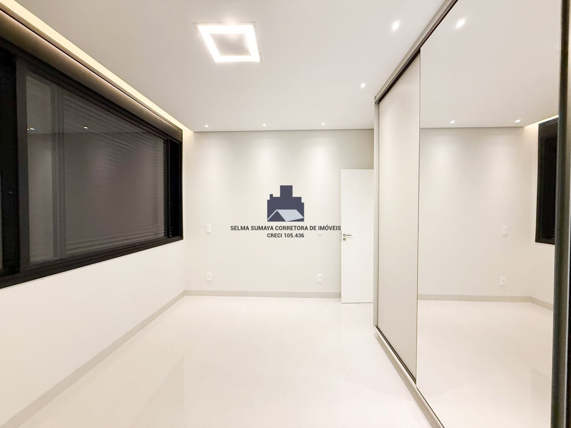 Casa de Condomínio com 4 quartos à venda, 380m² — foto 6 de 19