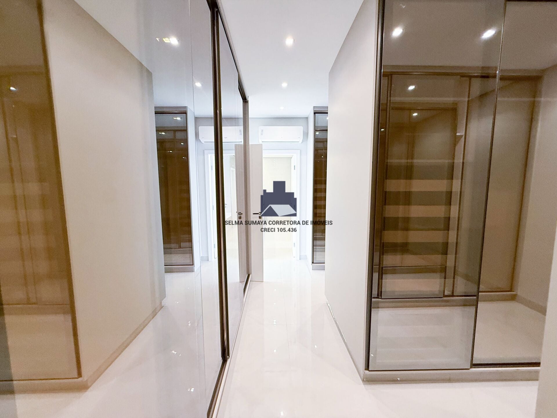 Casa de Condomínio com 4 quartos à venda, 380m² — foto 18 de 19