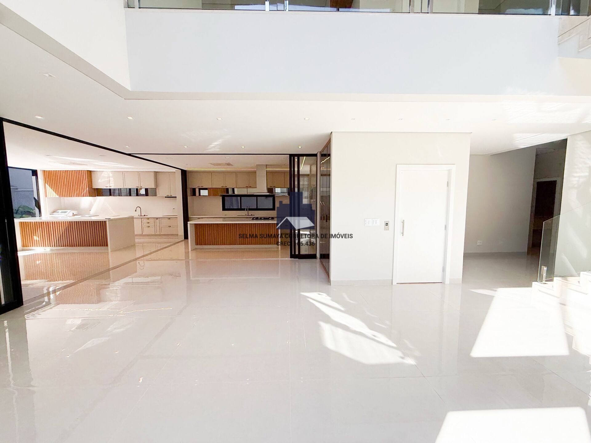 Casa de Condomínio com 4 quartos à venda, 380m² — foto 10 de 19