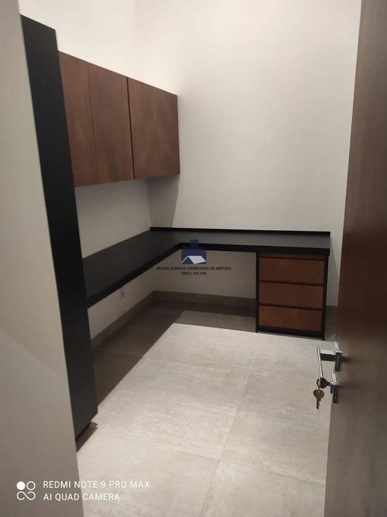 Casa de Condomínio com 3 quartos à venda, 220m² — foto 6 de 12