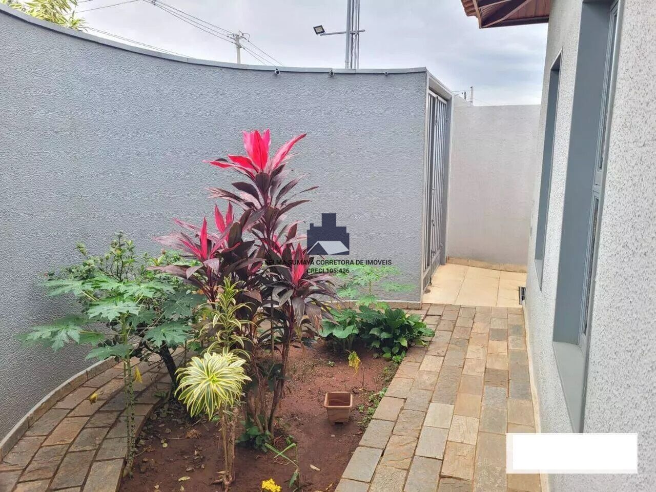 Casa com 3 quartos à venda, 208m² — foto 9 de 19