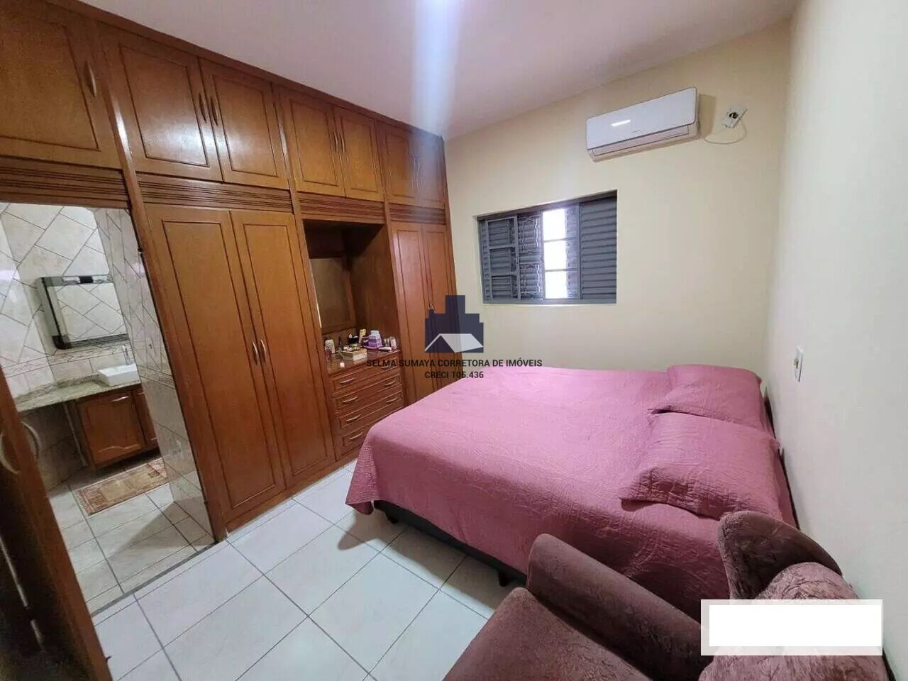 Casa com 3 quartos à venda, 208m² — foto 5 de 19