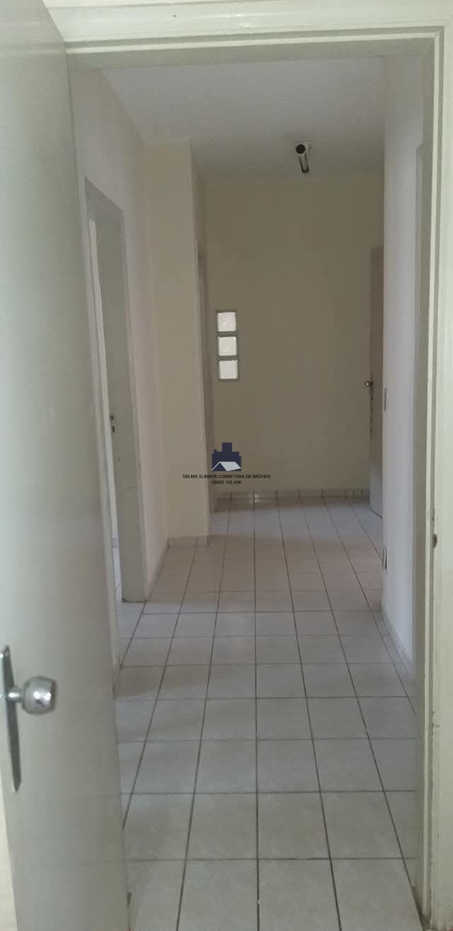 Casa com 3 quartos à venda, 220m² — foto 25 de 28
