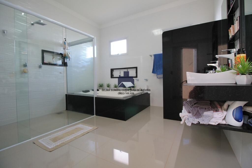 Casa de Condomínio com 4 quartos à venda, 257m² — foto 6 de 26