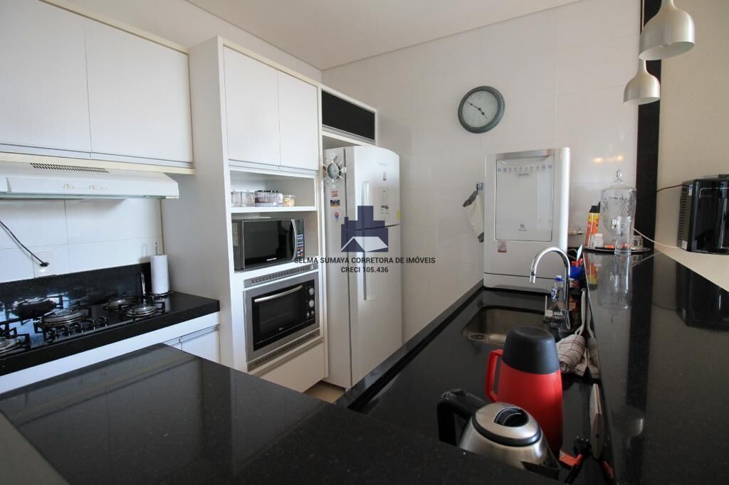 Casa de Condomínio com 4 quartos à venda, 257m² — foto 23 de 26