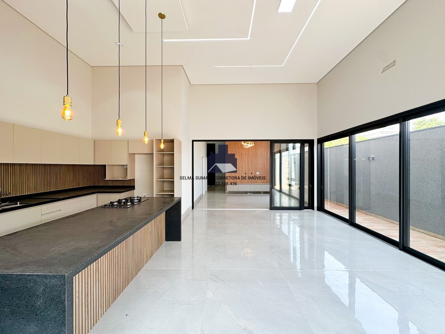 Casa de Condomínio com 3 quartos à venda, 217m² — foto 9 de 15