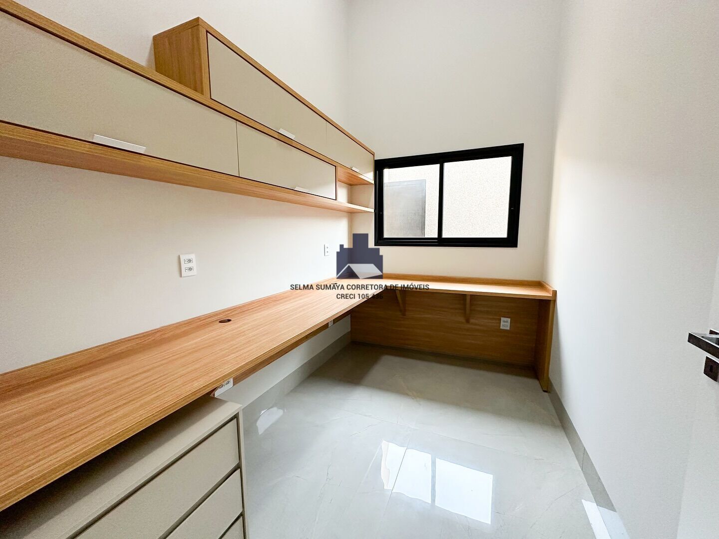 Casa de Condomínio com 3 quartos à venda, 217m² — foto 8 de 15