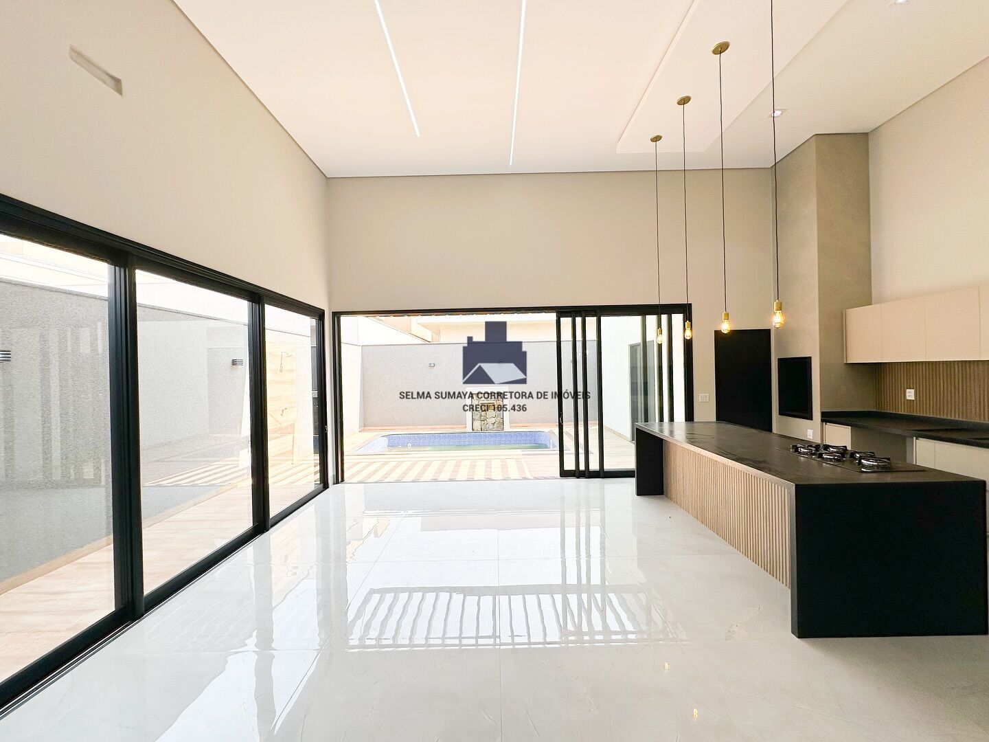 Casa de Condomínio com 3 quartos à venda, 217m² — foto 6 de 15