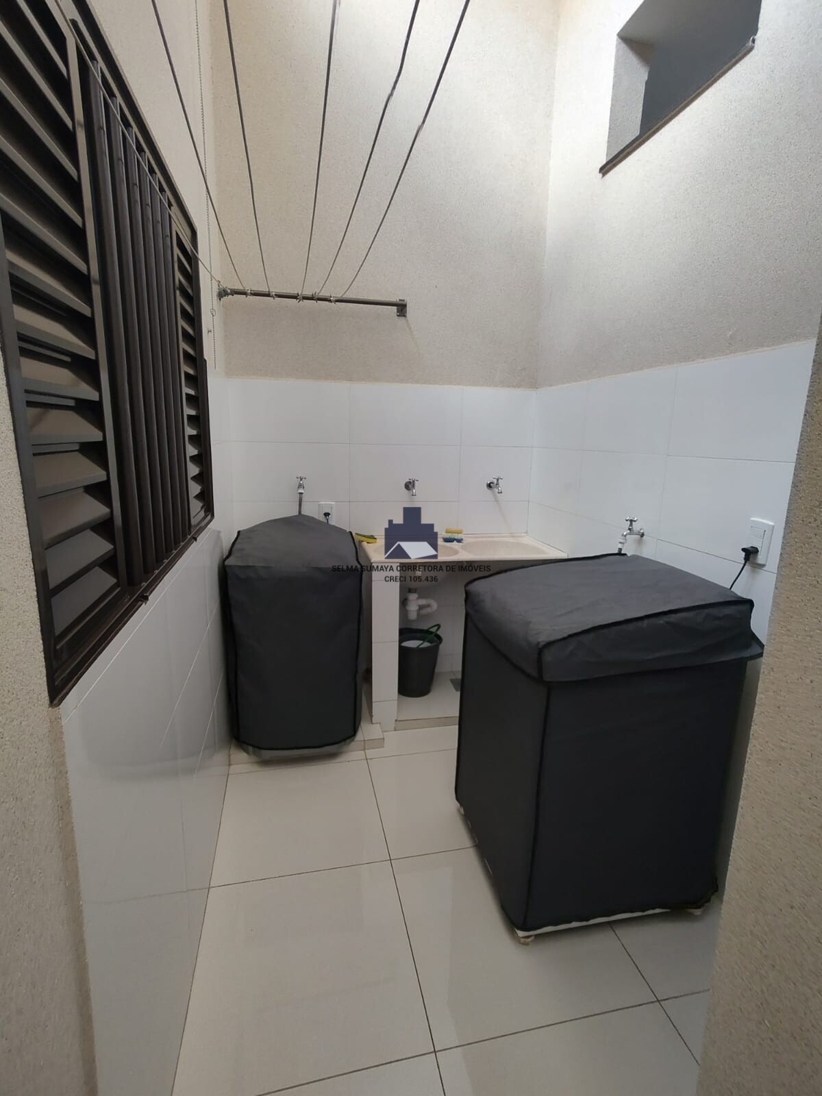 Casa com 3 quartos à venda, 160m² — foto 36 de 37