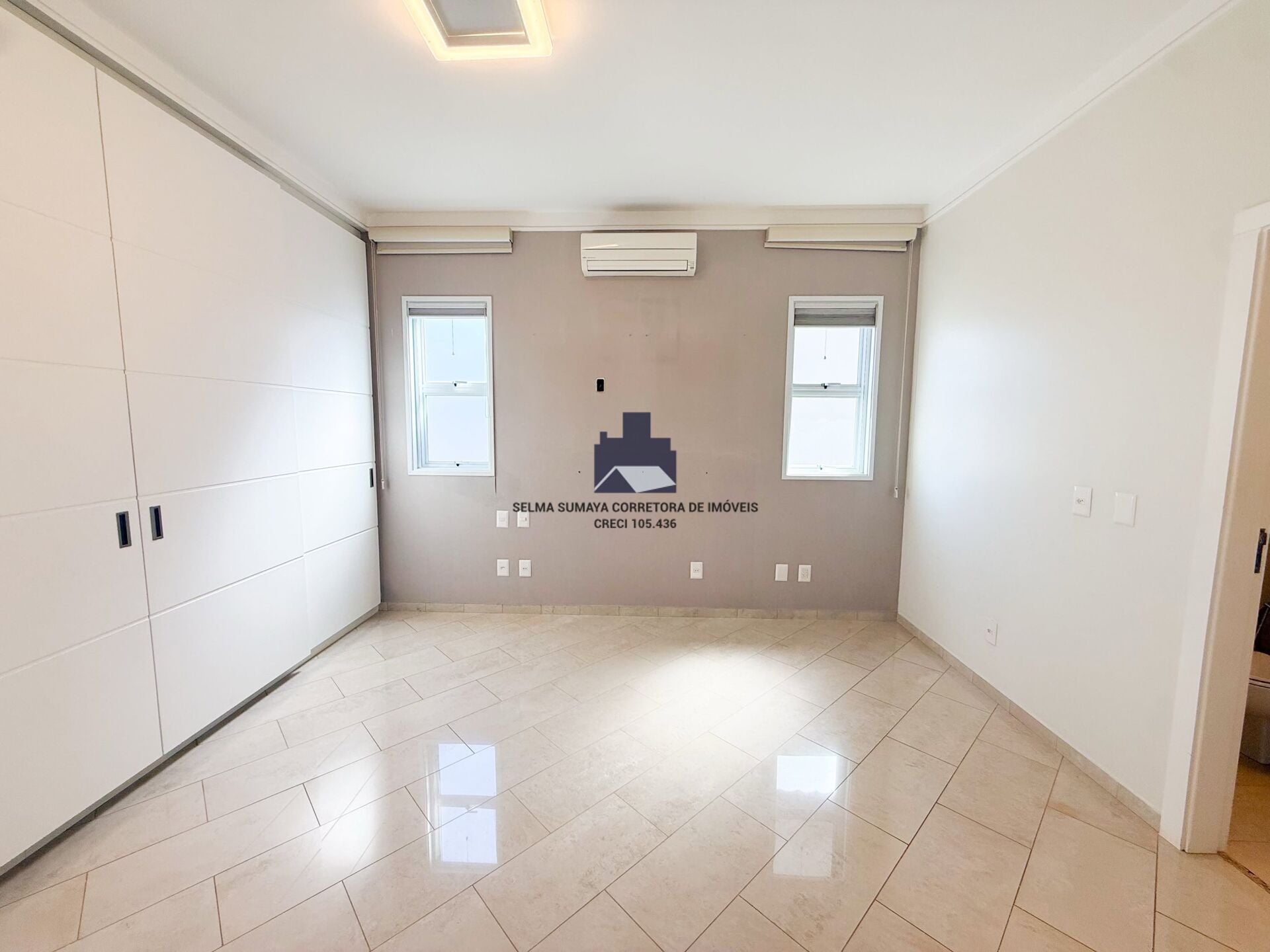 Casa de Condomínio com 4 quartos à venda, 417m² — foto 16 de 20