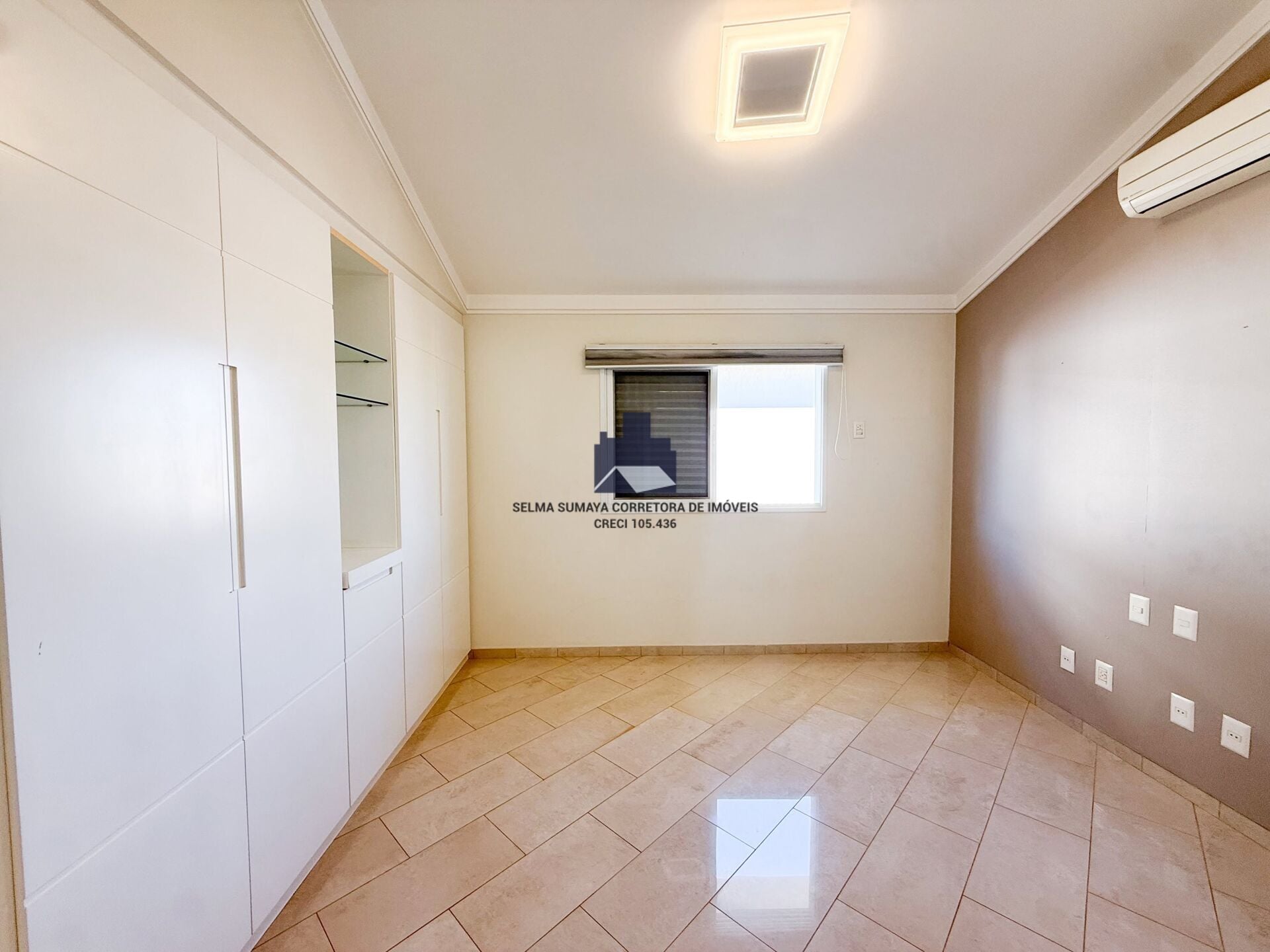 Casa de Condomínio com 4 quartos à venda, 417m² — foto 19 de 20