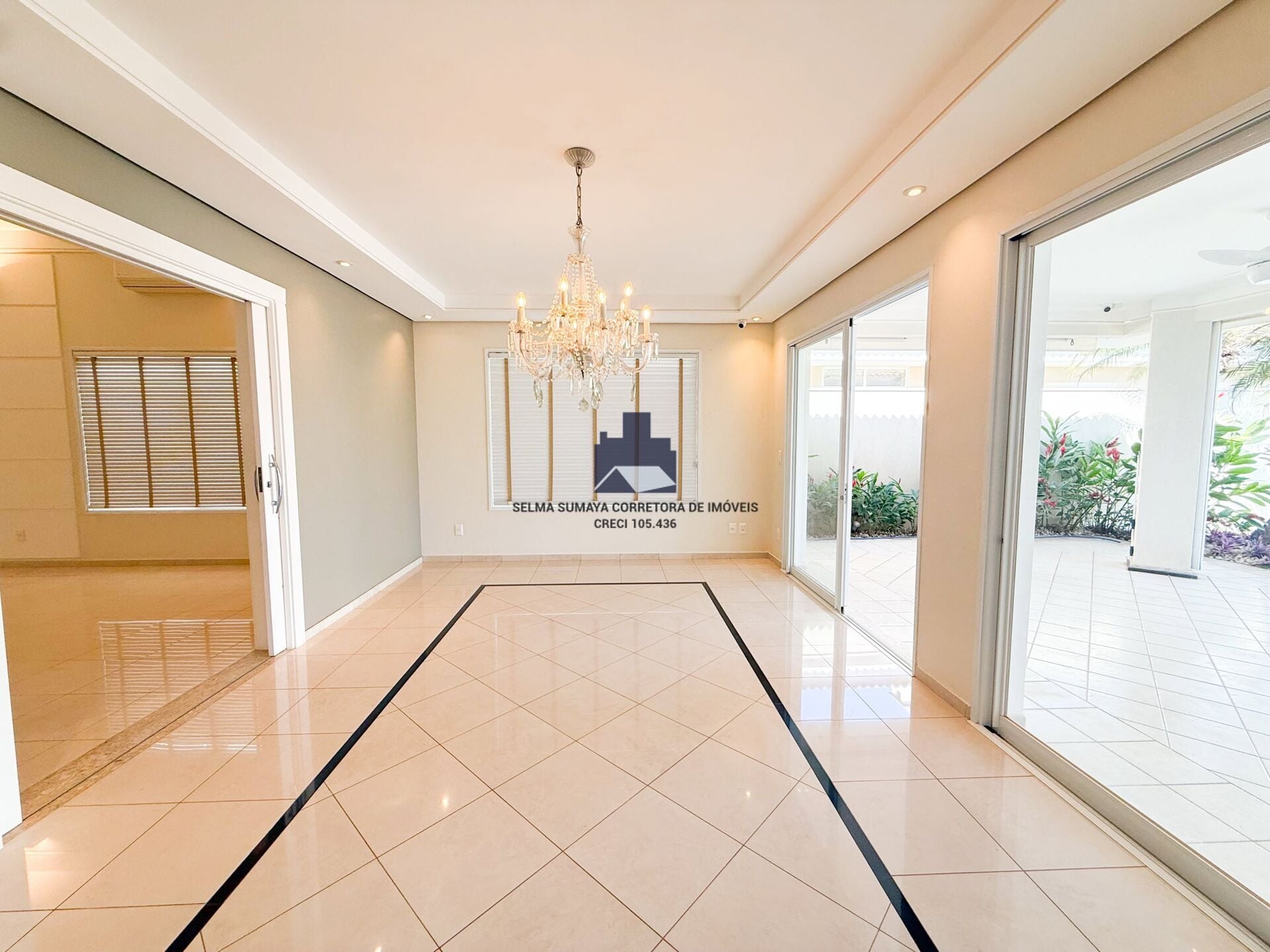 Casa de Condomínio com 4 quartos à venda, 417m² — foto 8 de 20
