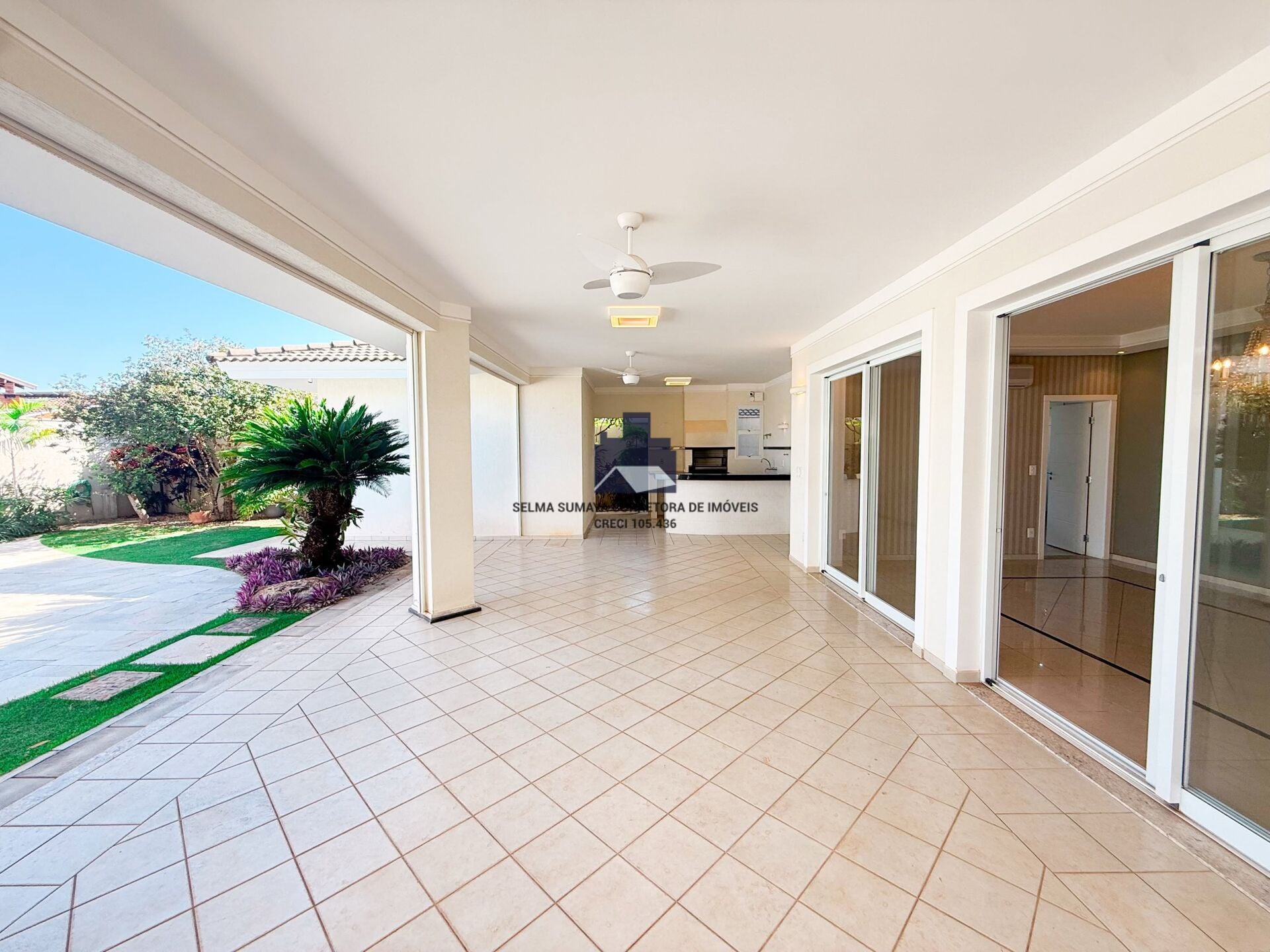 Casa de Condomínio com 4 quartos à venda, 417m² — foto 12 de 20