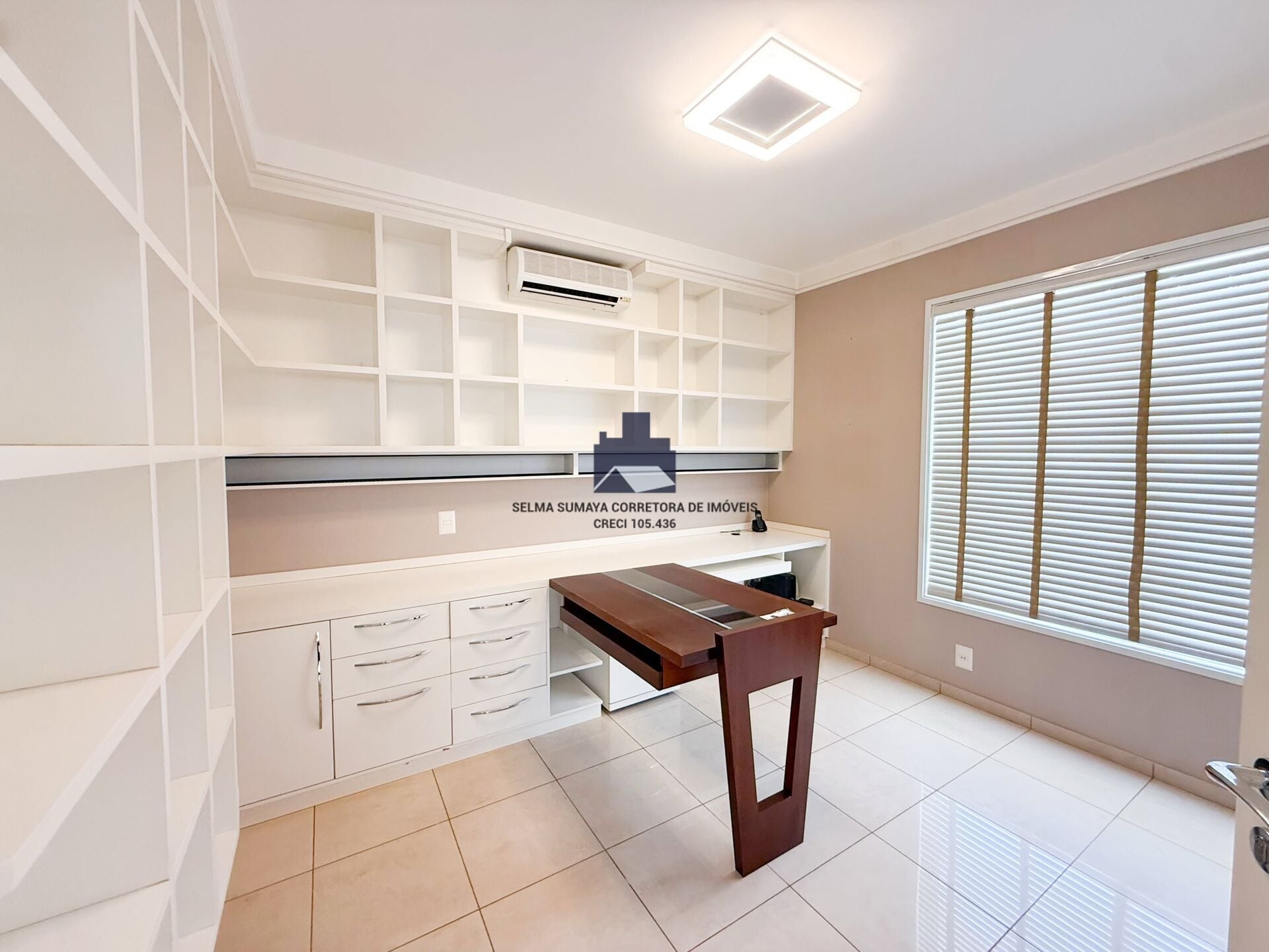 Casa de Condomínio com 4 quartos à venda, 417m² — foto 18 de 20