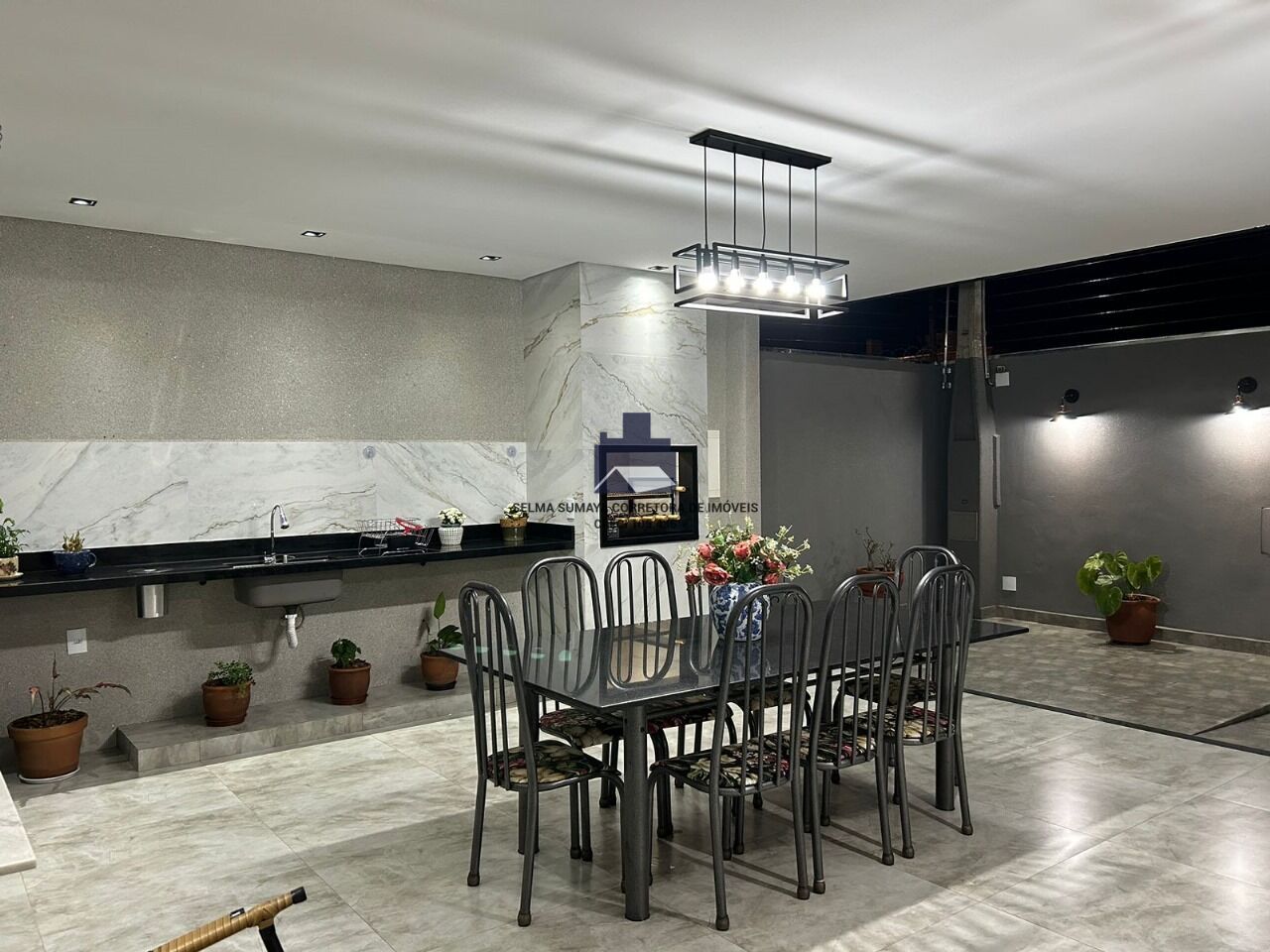 Casa com 3 quartos à venda, 170m² — foto 30 de 37