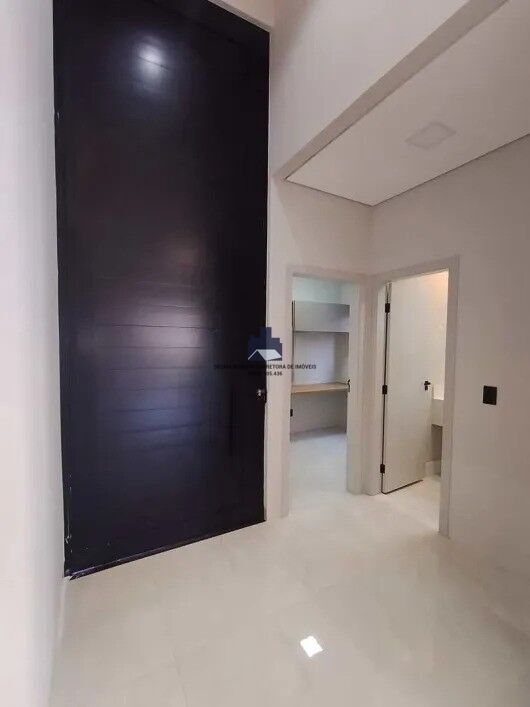 Casa de Condomínio com 3 quartos à venda, 200m² — foto 15 de 23