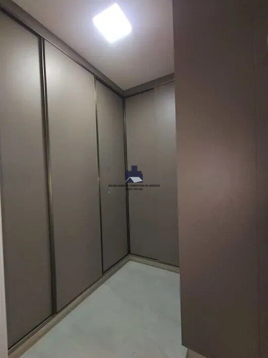 Casa de Condomínio com 3 quartos à venda, 200m² — foto 12 de 23