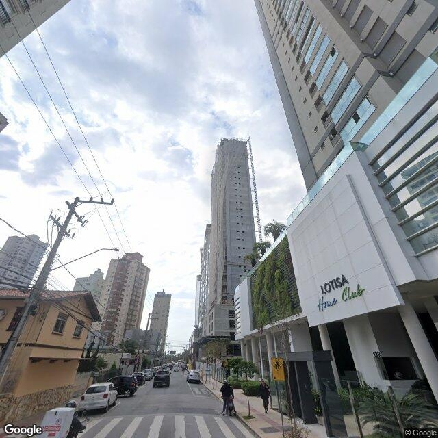 Imagem estática do "Street View" da localização