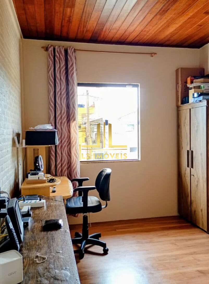 Casa, 4 quartos, 250 m² - Foto 15