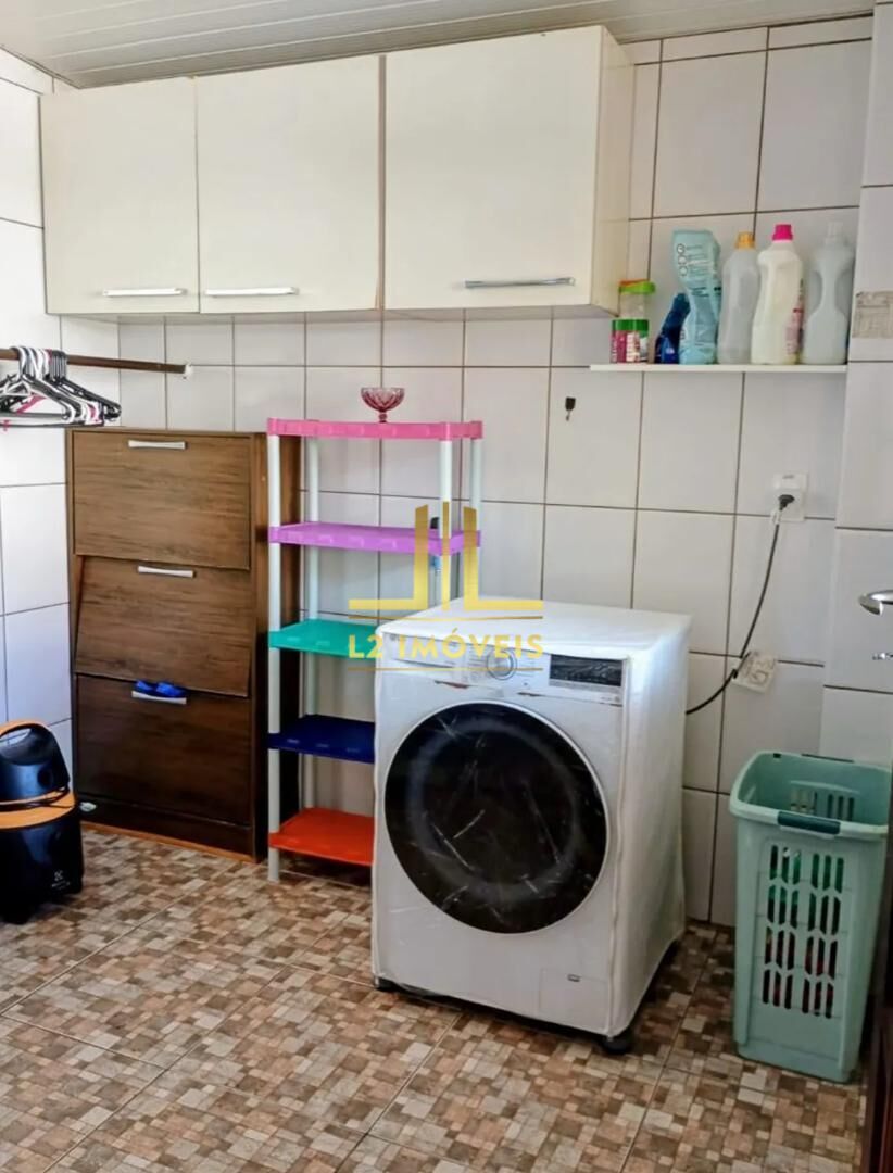 Casa, 4 quartos, 250 m² - Foto 12