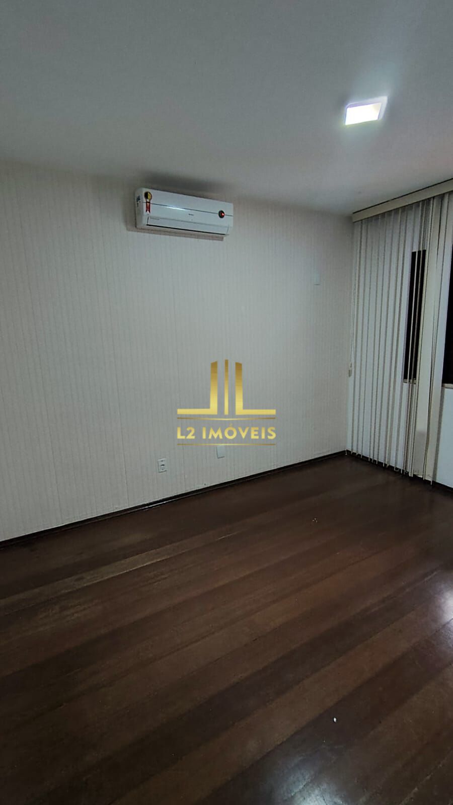 Casa, 4 quartos, 335 m² - Foto 8