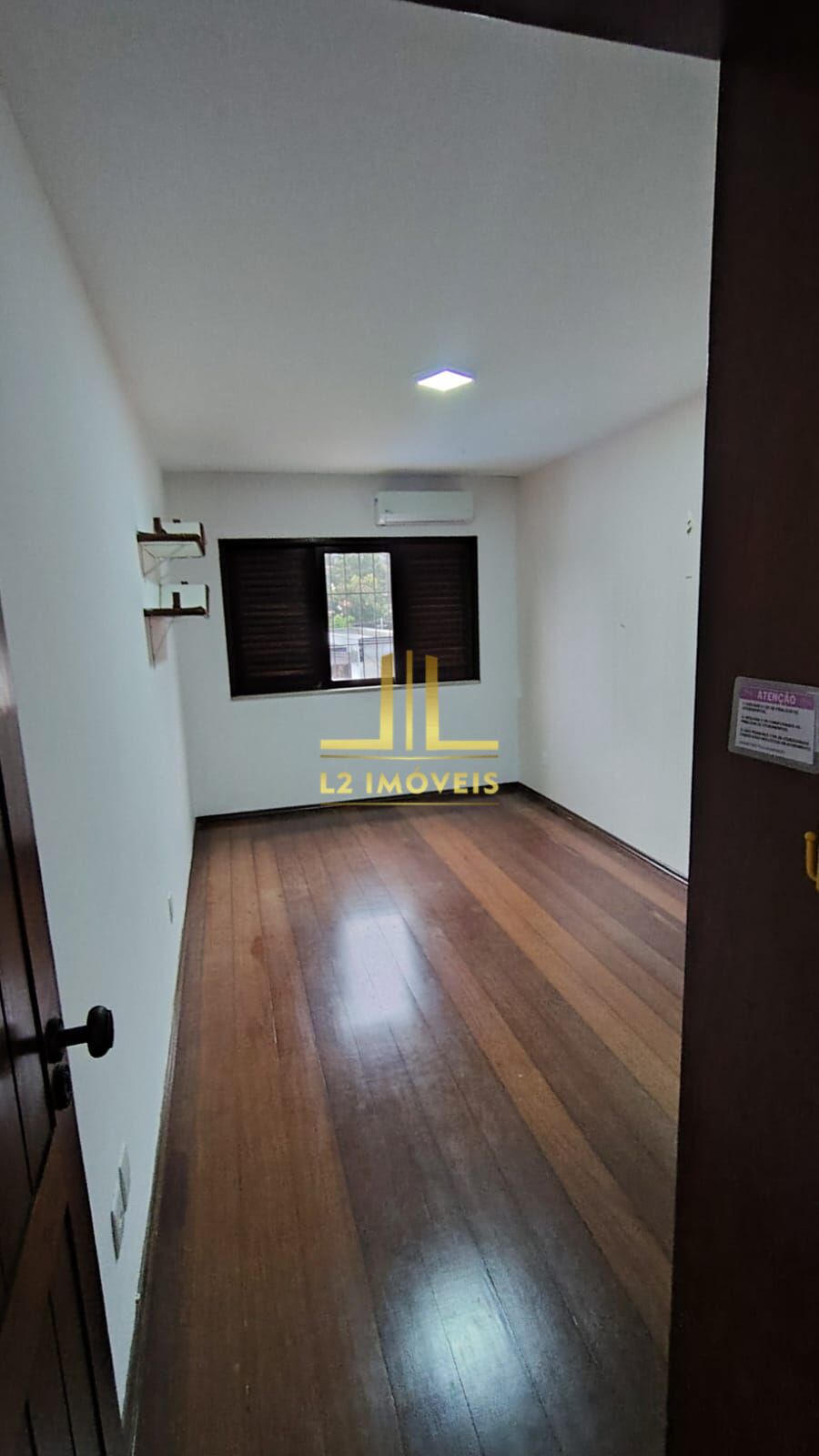Casa, 4 quartos, 335 m² - Foto 9
