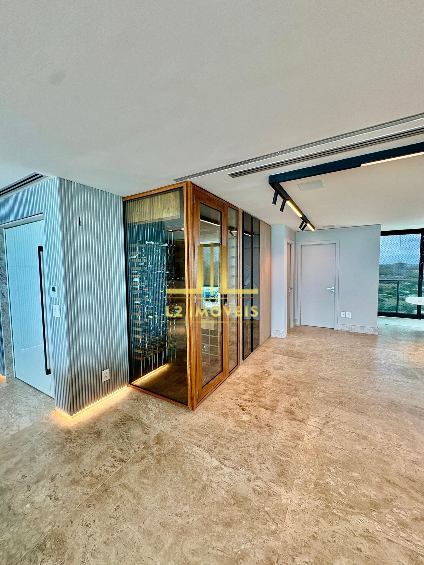 Apartamento, 3 quartos, 242 m² - Foto 9