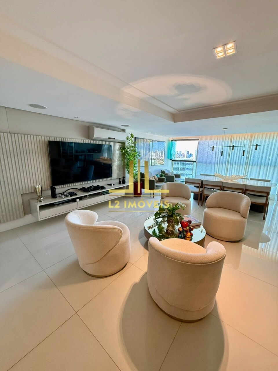 Apartamento, 3 quartos, 131 m² - Foto 1