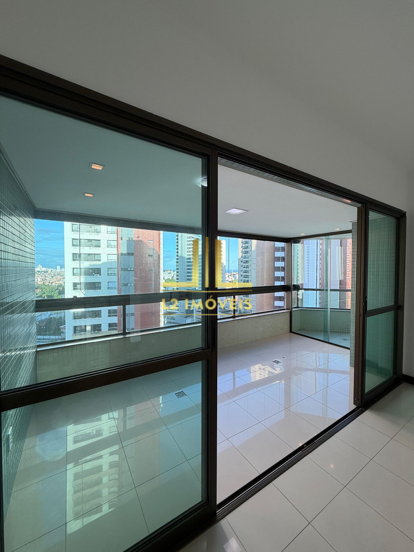 Apartamento, 2 quartos, 100 m² - Foto 4