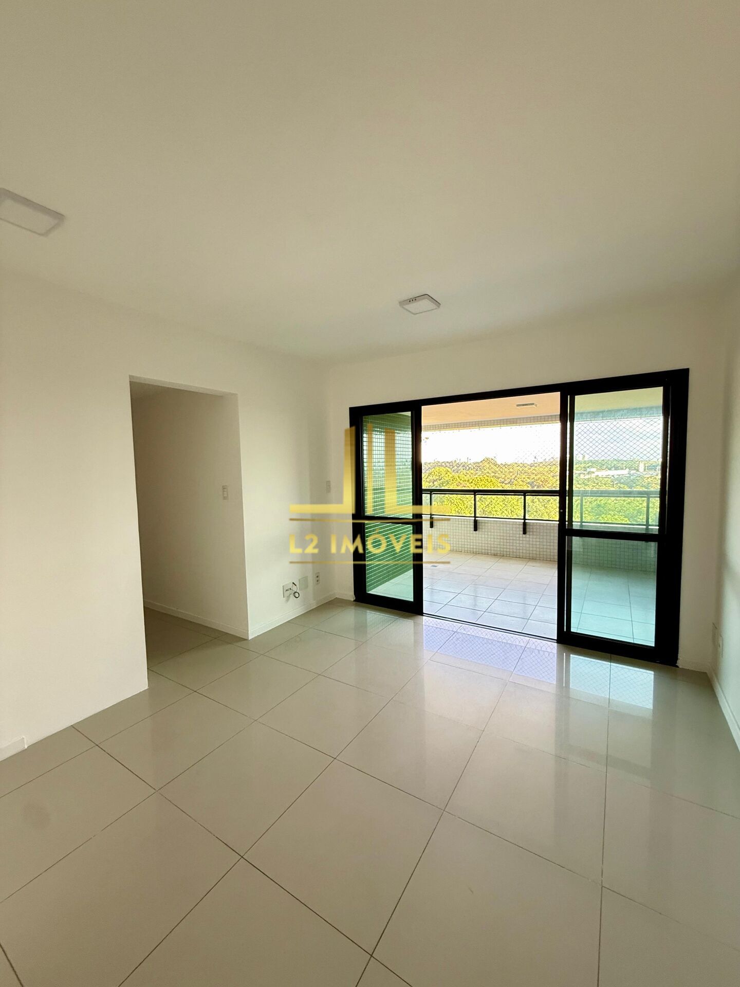 Apartamento, 2 quartos, 83 m² - Foto 2