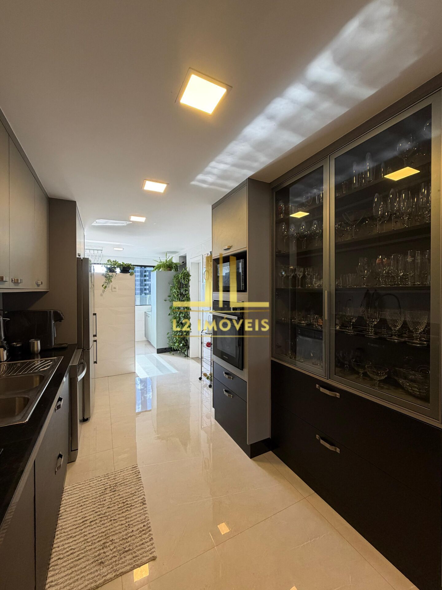 Apartamento, 3 quartos, 244 m² - Foto 10