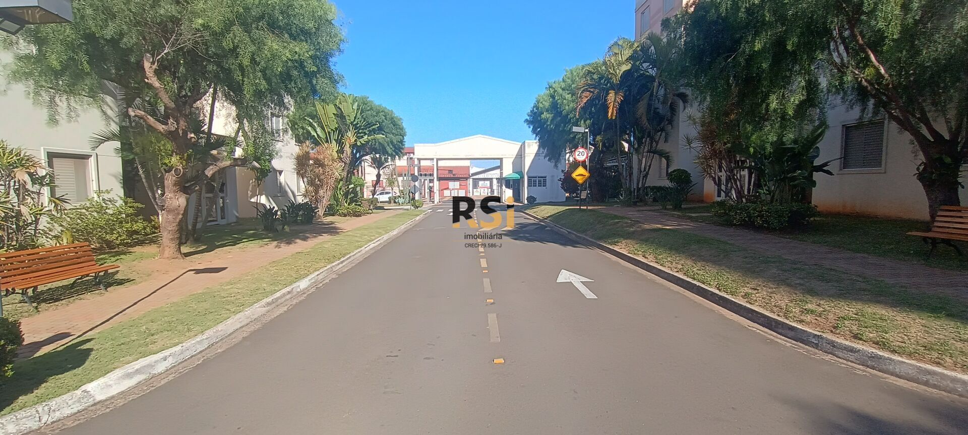 Rua do Condominio