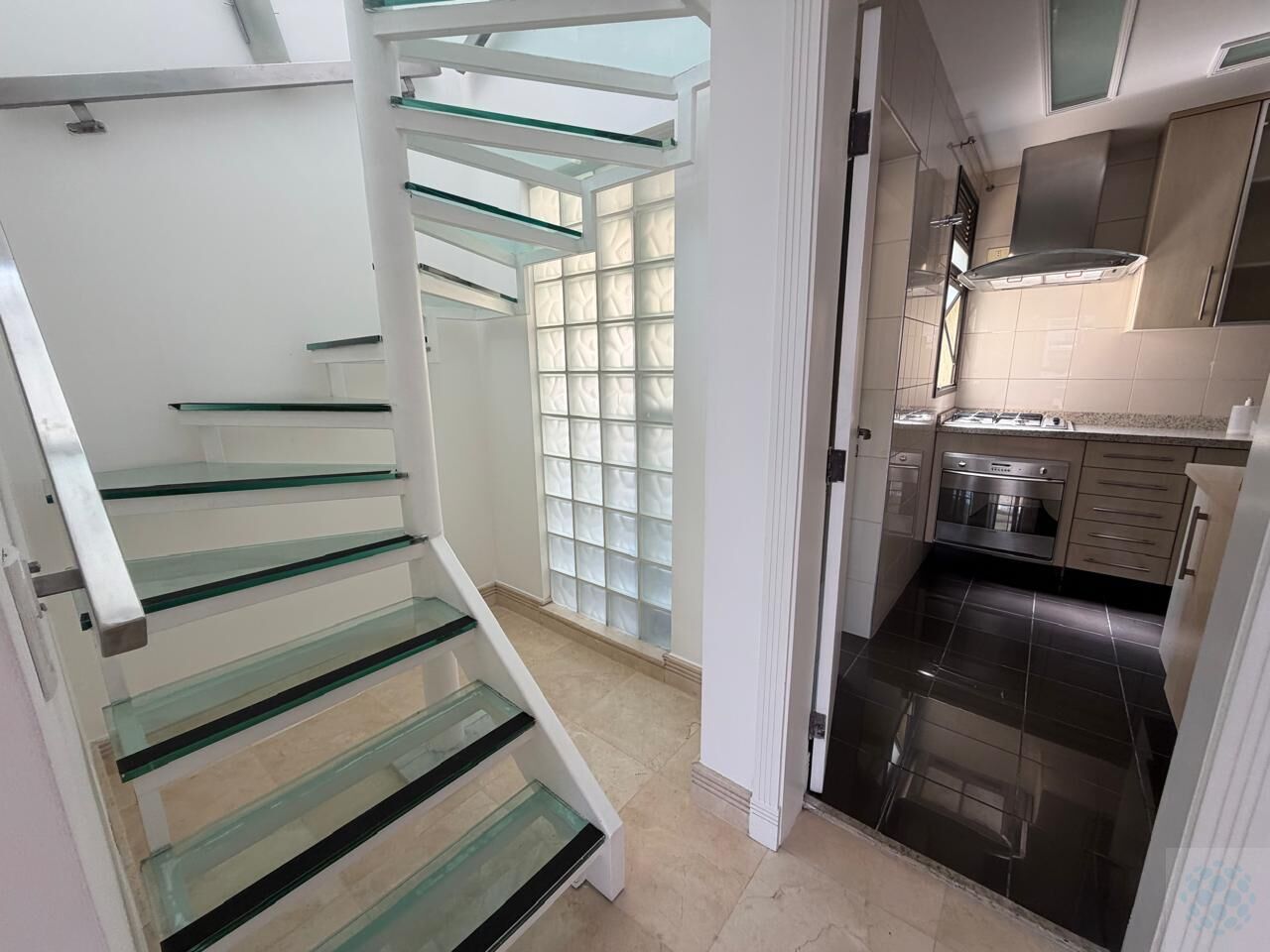 Apartamento, 3 quartos, 232 m² - Foto 7