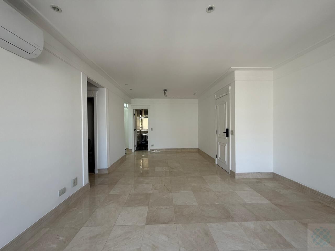 Apartamento, 3 quartos, 232 m² - Foto 2
