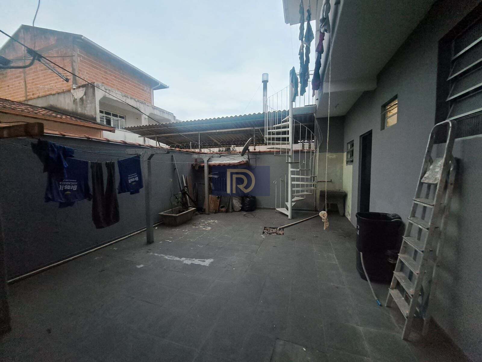 Casa, 6 quartos, 300 m² - Foto 4